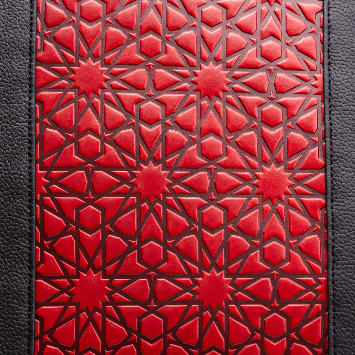 Bolso tote de piel – Rojo y negro, grabado Alhambra