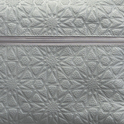 Bolso bandolera de piel grabada – Gris
