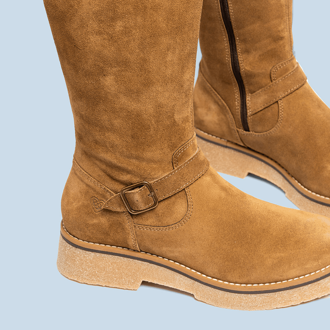 Bota plana Minerva en serraje cuero, calzado hecho en España - foto 5