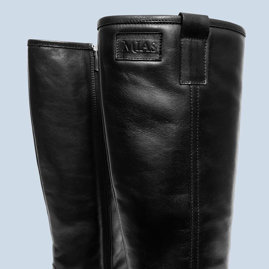 Bota de piel Azalia en napa negra, calzado hecho en España - foto 4