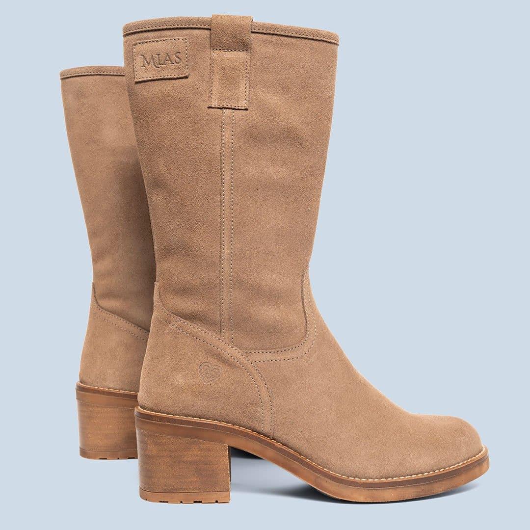 Bota de piel Azalia en serraje taupe, calzado hecho en España - foto 3