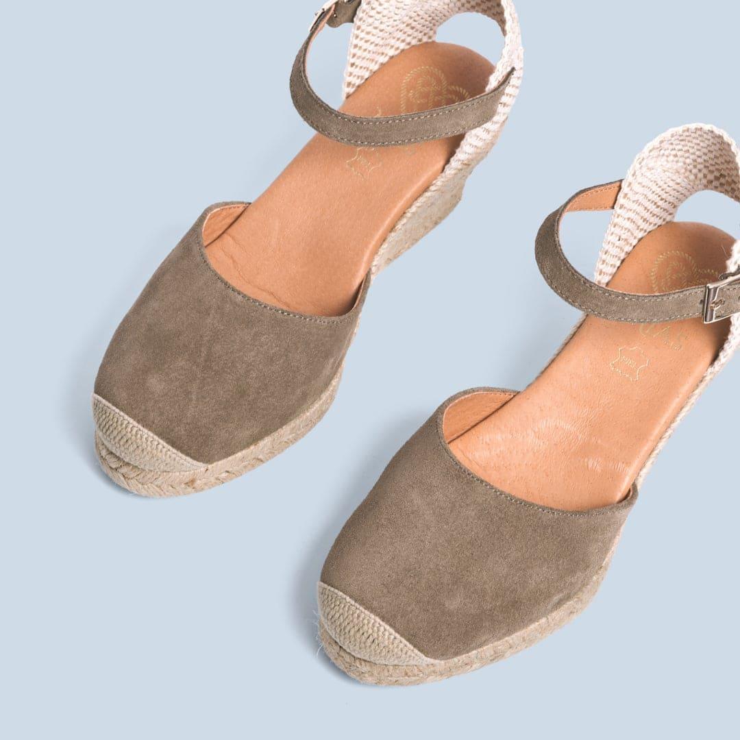 Laura - Serraje Kaki - MIAS