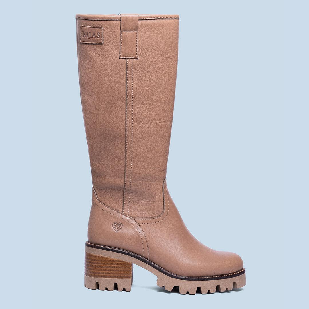Bota alta de tacón Helsa en piel taupe, hecha en España - foto 2