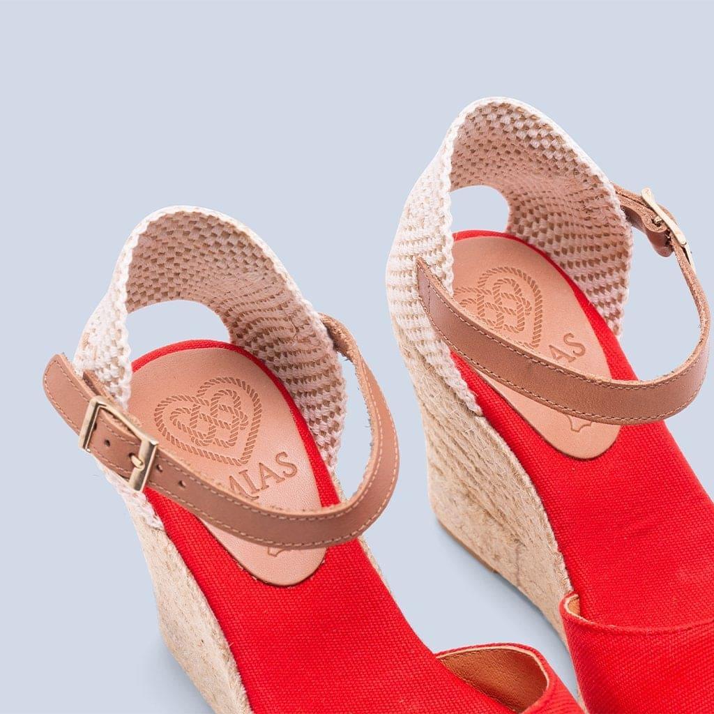 Sonia - Lona Rojo - MIAS