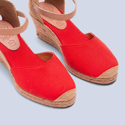 María - Lona Rojo - MIAS